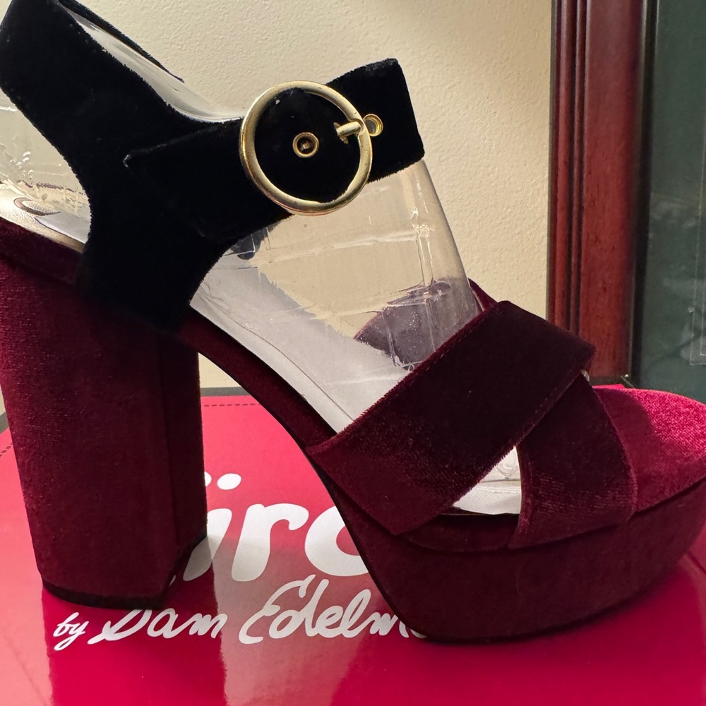 Sam Edelman Circus Maria Cranberry Black high heel 
Brand New with box